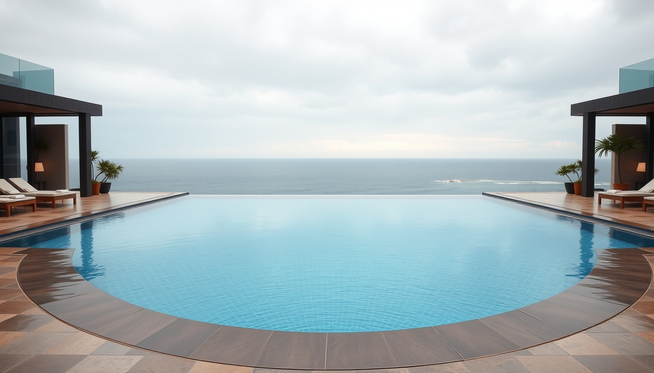 Piscina de hotel de luxo borda infinita com vista do oceano em estilo editorial